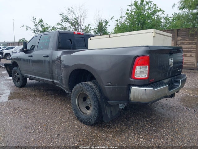 Ram 3500 Tradesman  4x4 8' Box