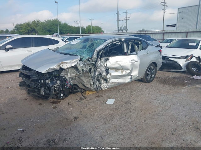 Nissan Versa 1.6 Sv