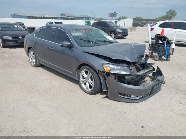 Salvage Volkswagen Passat Image