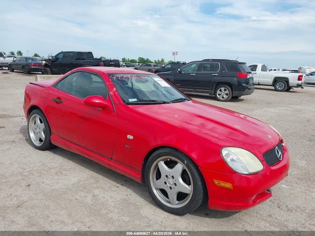 Salvage Mercedes-Benz Slk-class Image