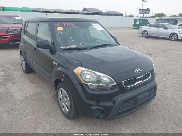 Salvage Kia Soul Image