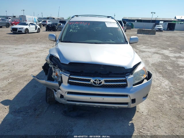 Toyota RAV4 Limited