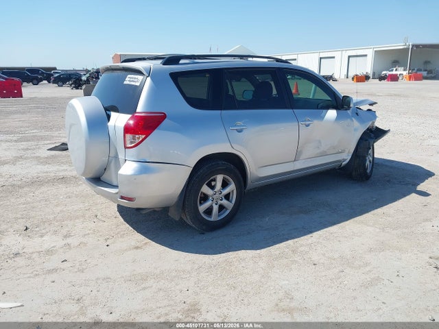 Toyota RAV4 Limited