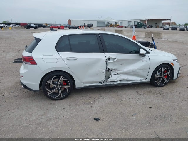 Volkswagen Golf 2.0t Se
