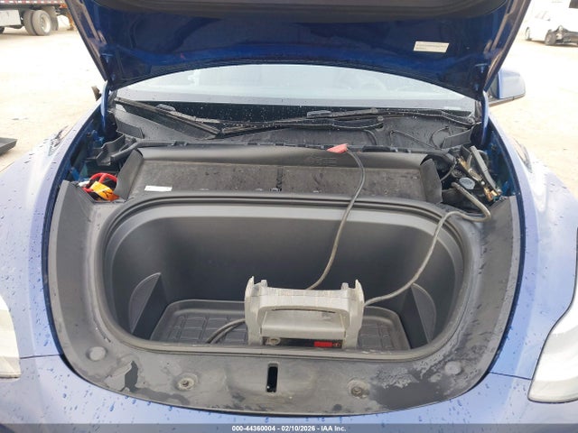 Tesla Model Y Long Range Dual Motor All-wheel Drive