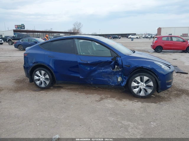 Tesla Model Y Long Range Dual Motor All-wheel Drive