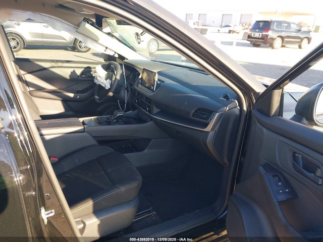 Nissan Rogue S Fwd