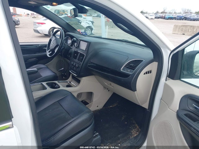 Dodge Grand Caravan Sxt
