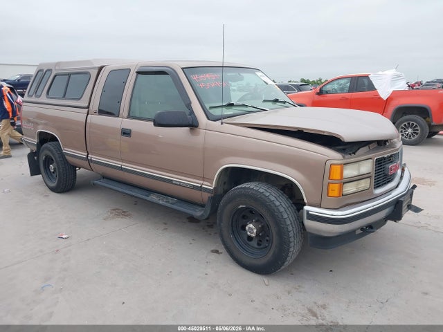 Salvage GMC Sierra 1500 Image