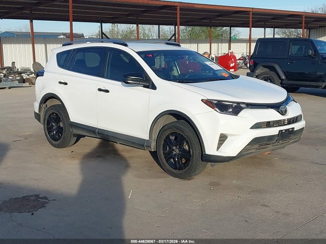Salvage Toyota RAV4 Image
