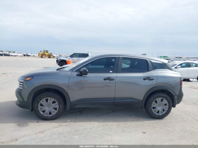 Nissan Kicks S Fwd