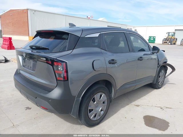 Nissan Kicks S Fwd