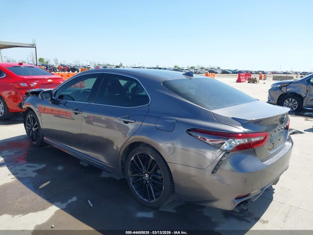 Toyota Camry Xse
