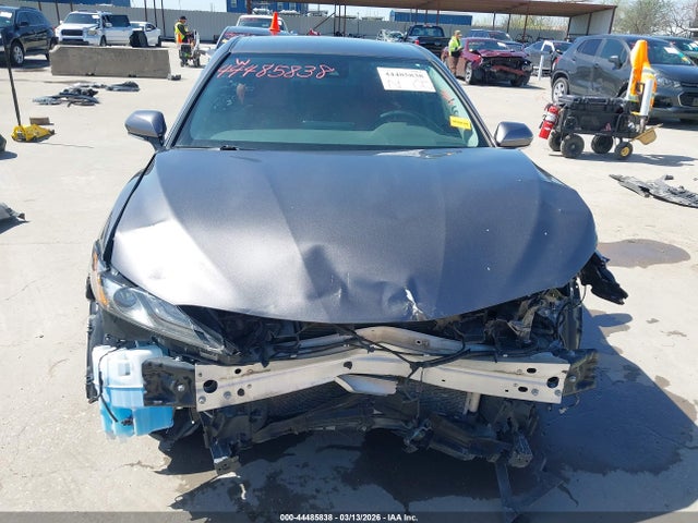 Toyota Camry Xse
