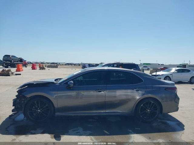 Toyota Camry Xse