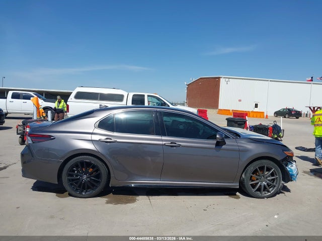 Toyota Camry Xse