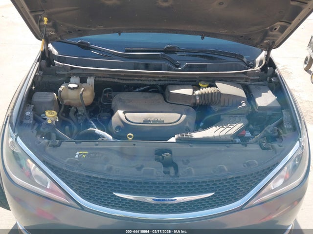Chrysler Pacifica Touring Plus