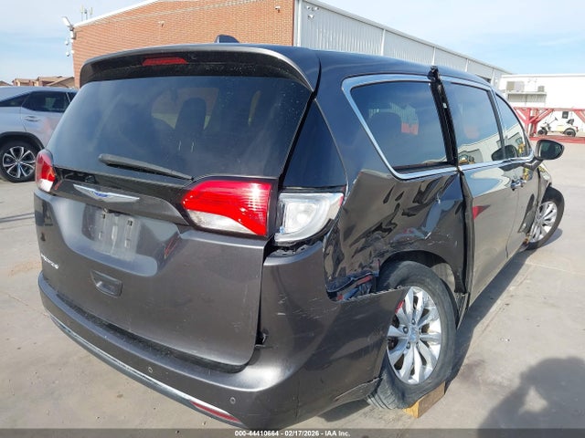 Chrysler Pacifica Touring Plus