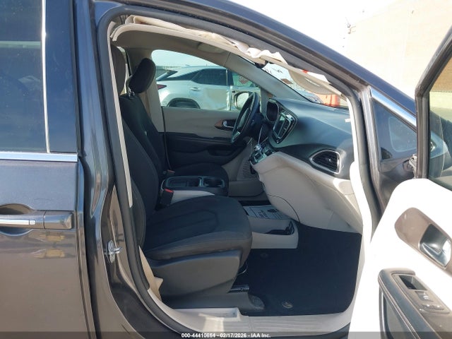 Chrysler Pacifica Touring Plus