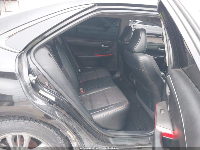 Toyota Camry Se