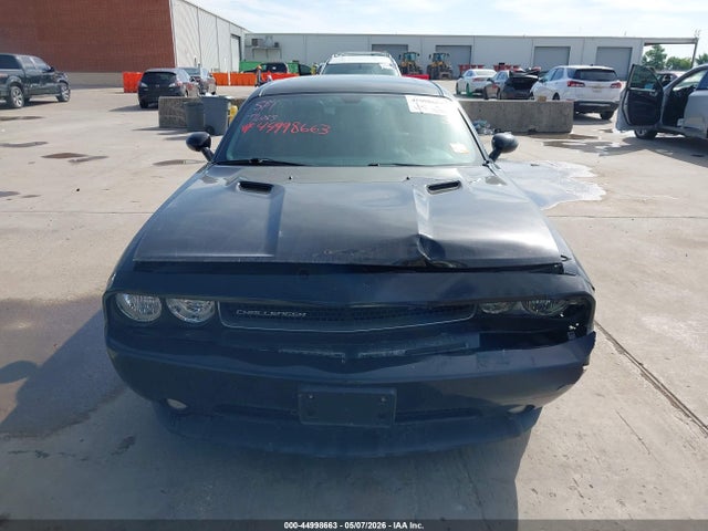 Dodge Challenger Sxt