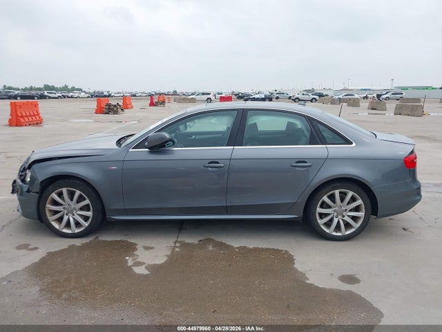 Audi A4 2.0t Premium