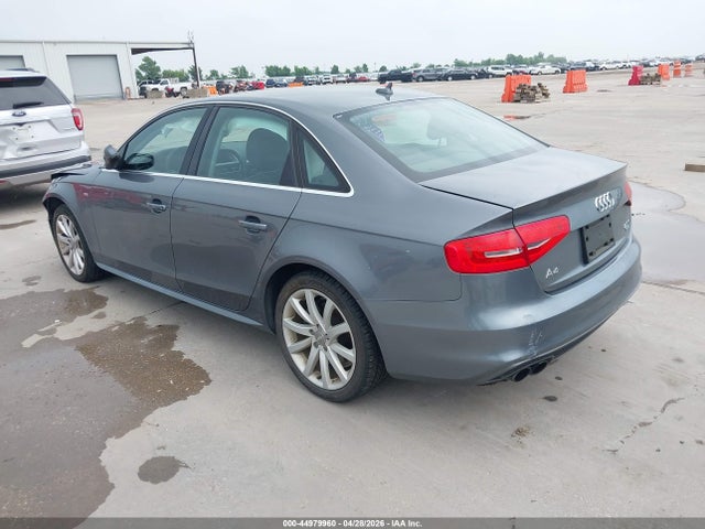 Audi A4 2.0t Premium