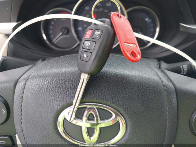 Toyota Corolla Le