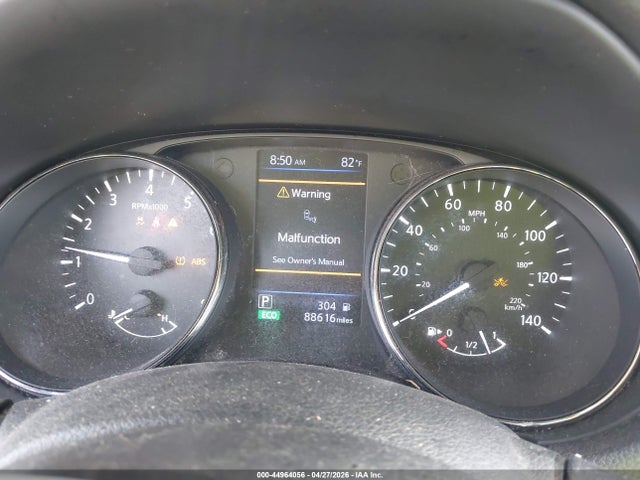 Nissan Rogue S