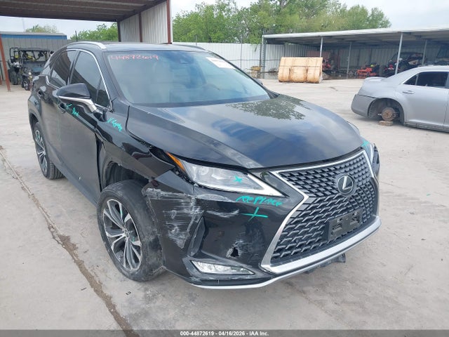 Salvage Lexus RX Image
