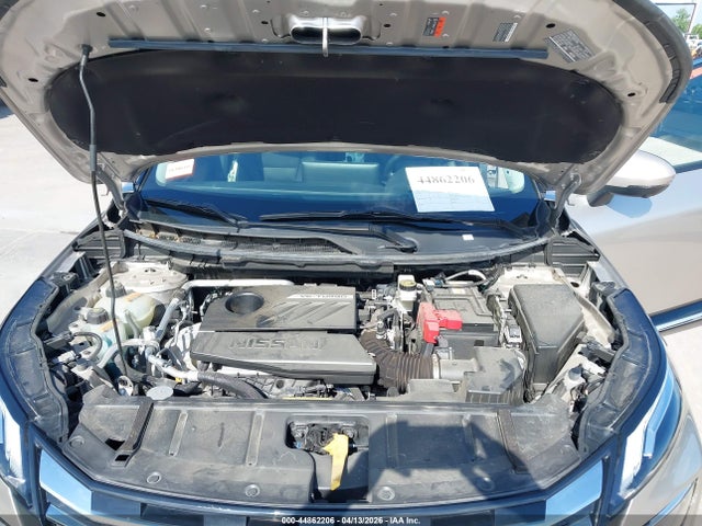 Nissan Rogue Platinum
