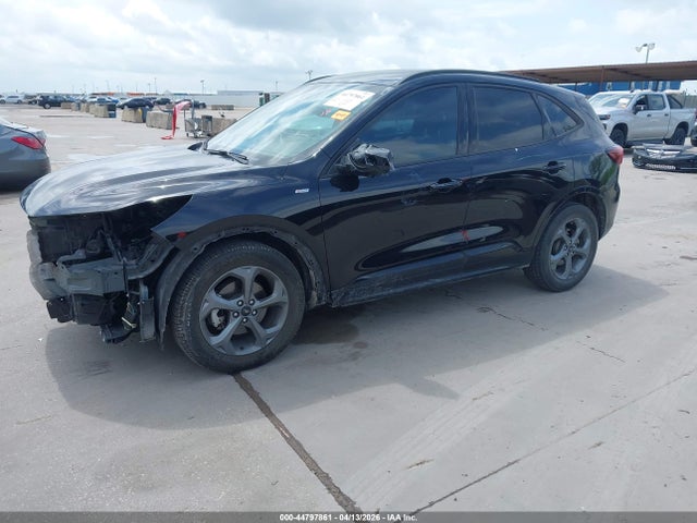 Ford Escape St-line