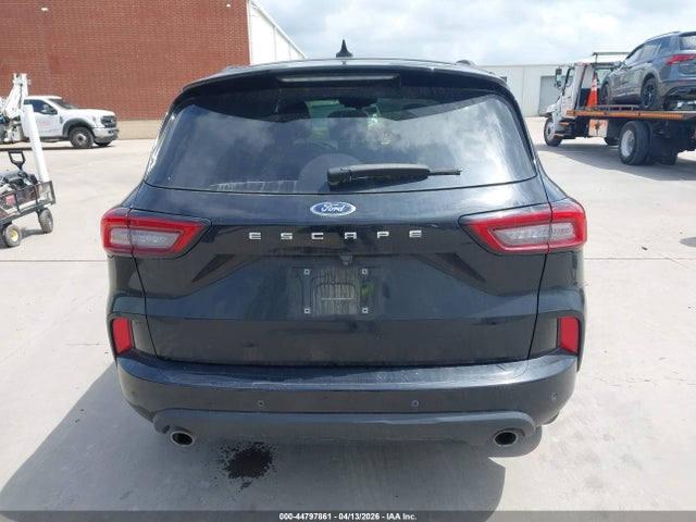 Ford Escape St-line