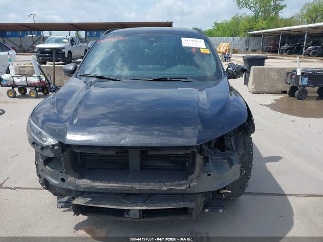 Ford Escape St-line
