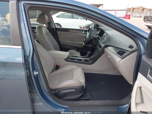 Hyundai SONATA Sport