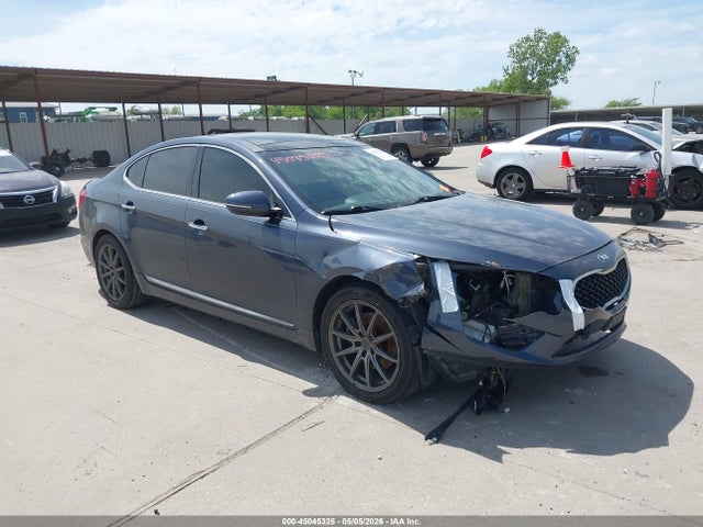 Salvage Kia Cadenza Image