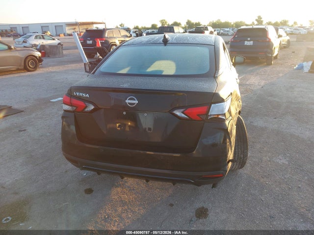 Nissan Versa 1.6 Sv