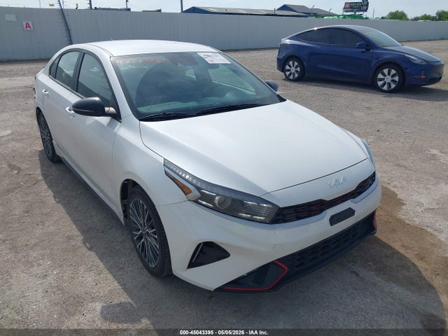 Salvage Kia Forte Image