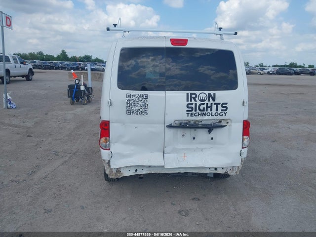 Nissan Nv S