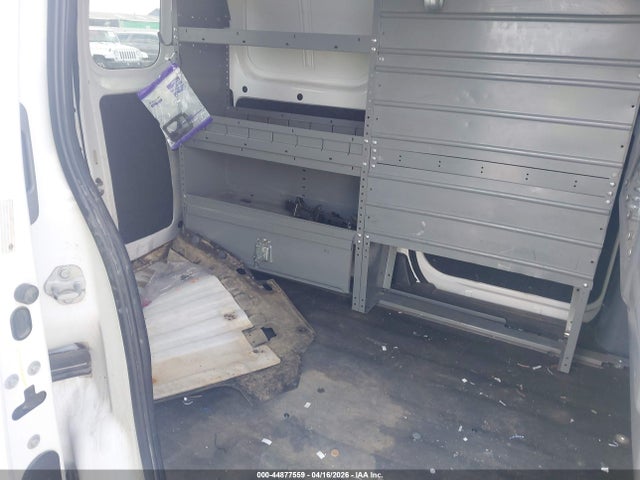 Nissan Nv S
