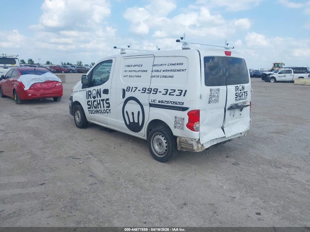 Nissan Nv S