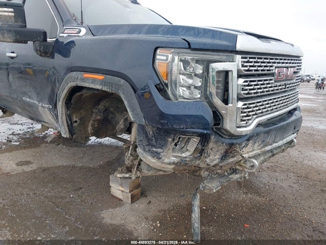 General Motors Sierra 2500HD 4wd  Standard Bed Denali