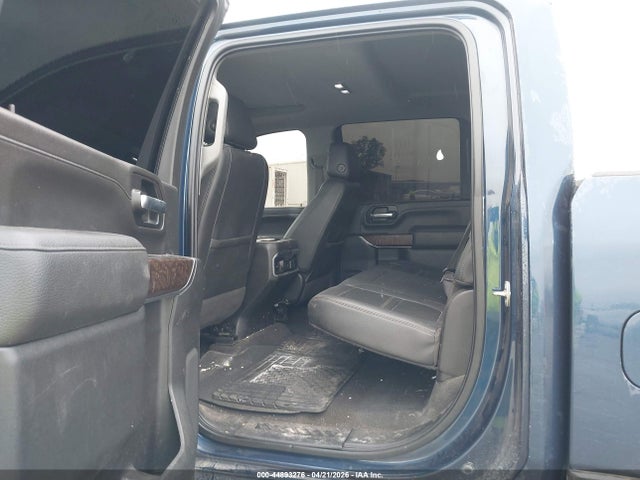 General Motors Sierra 2500HD 4wd  Standard Bed Denali