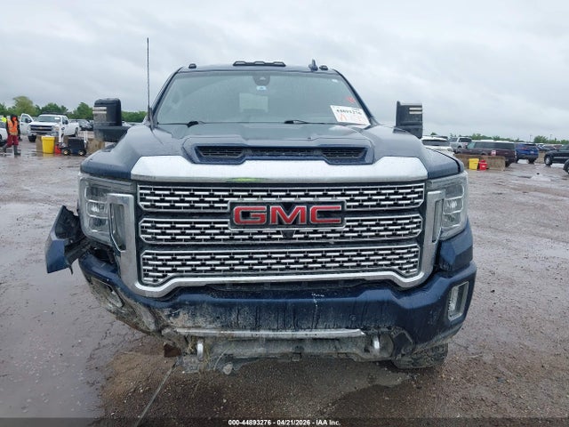 General Motors Sierra 2500HD 4wd  Standard Bed Denali