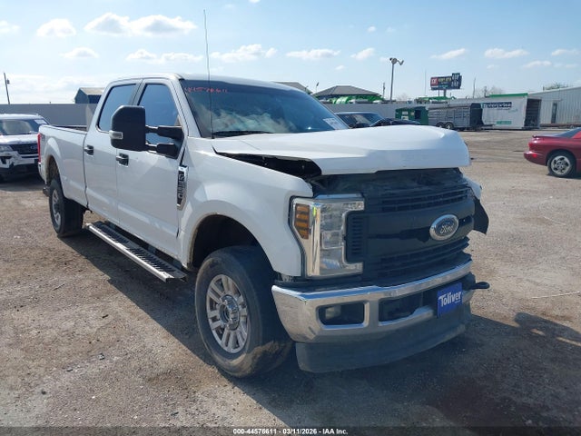Salvage Ford F-350 Image