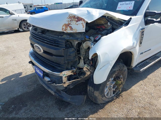 Ford F-350 Xl