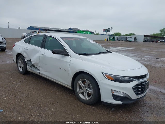 Salvage Chevrolet Malibu Image
