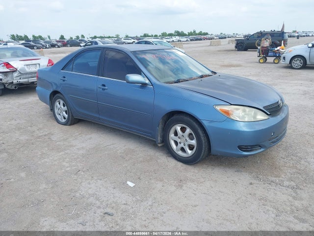 Salvage Toyota Camry Image