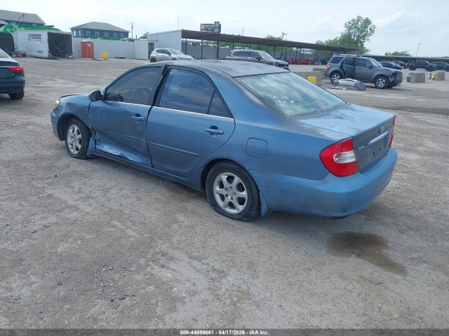 Toyota Camry Le