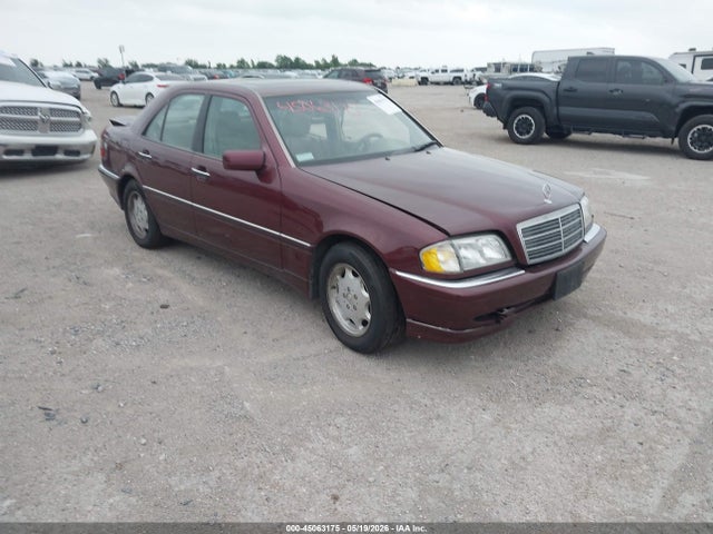Salvage Mercedes-Benz C-Class Image
